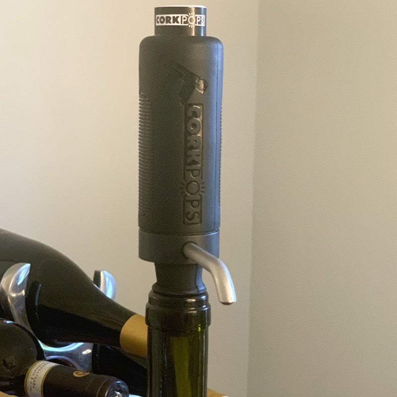 2-in-1 wine bottle aerator