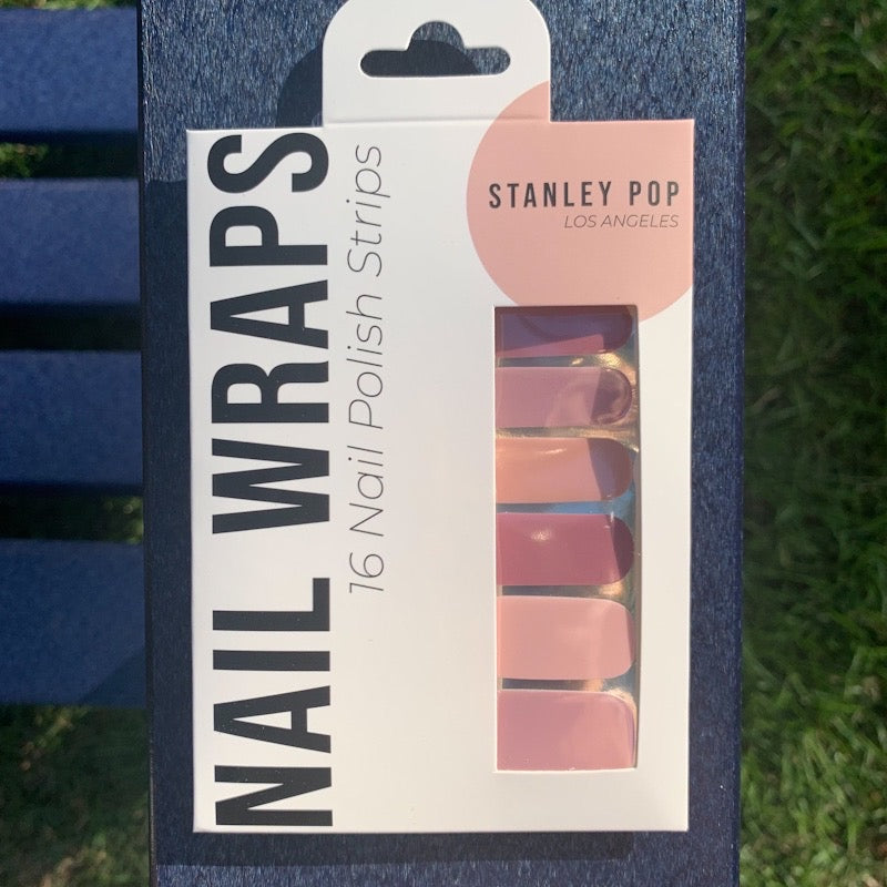Pink ombré nail polish strips