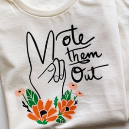 vote them out organic cotton tee in cream